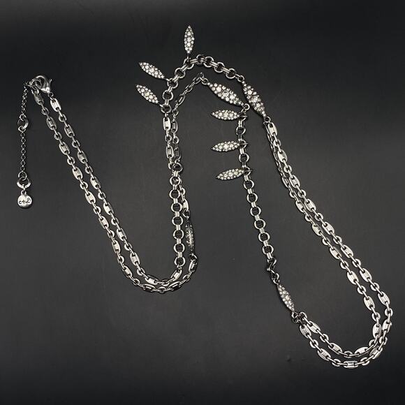 NWOT CLOE + ISABEL Art Deco Crystal Station Chain Long Necklace Silver Tone 30" - Picture 5 of 8